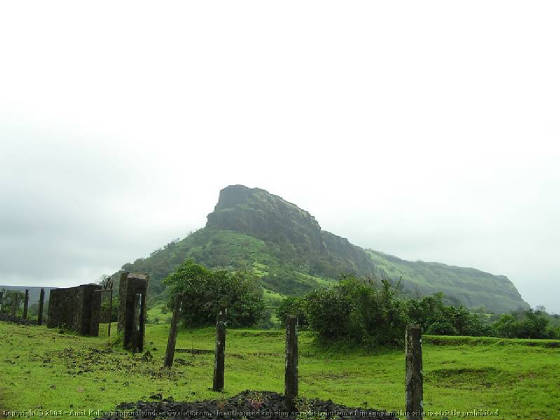 lohagad_formpwana.jpg